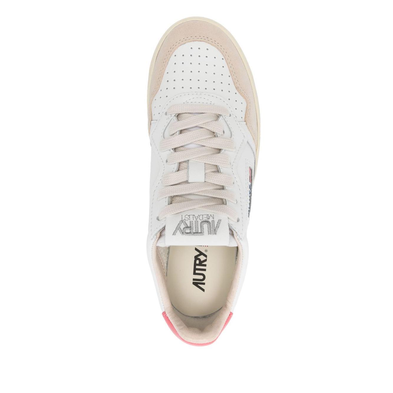 Autry Medalist Leather Sneakers AULWLS78-P25