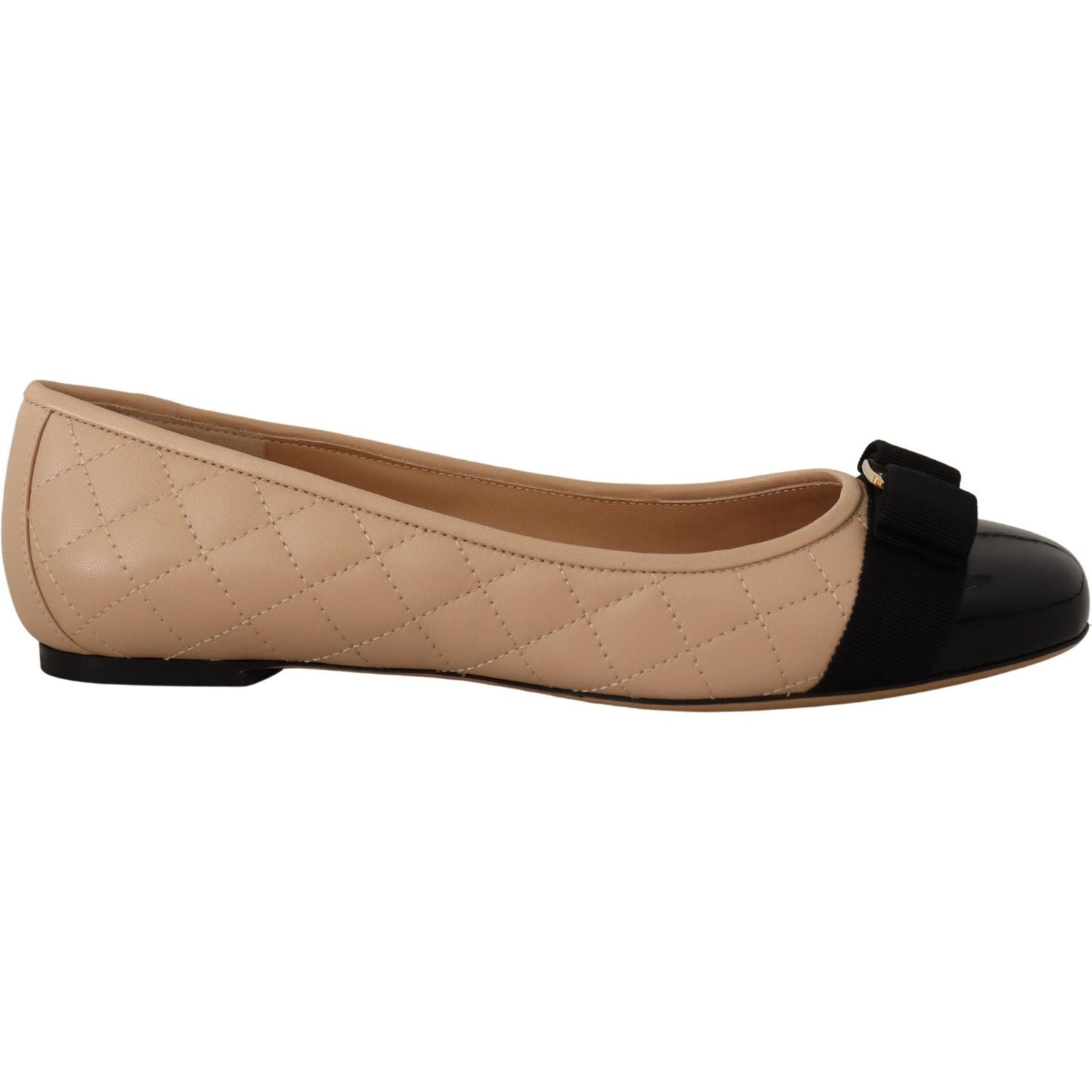 Salvatore Ferragamo Elegant Quilted Leather Flats - Chic Dual-Tone Design