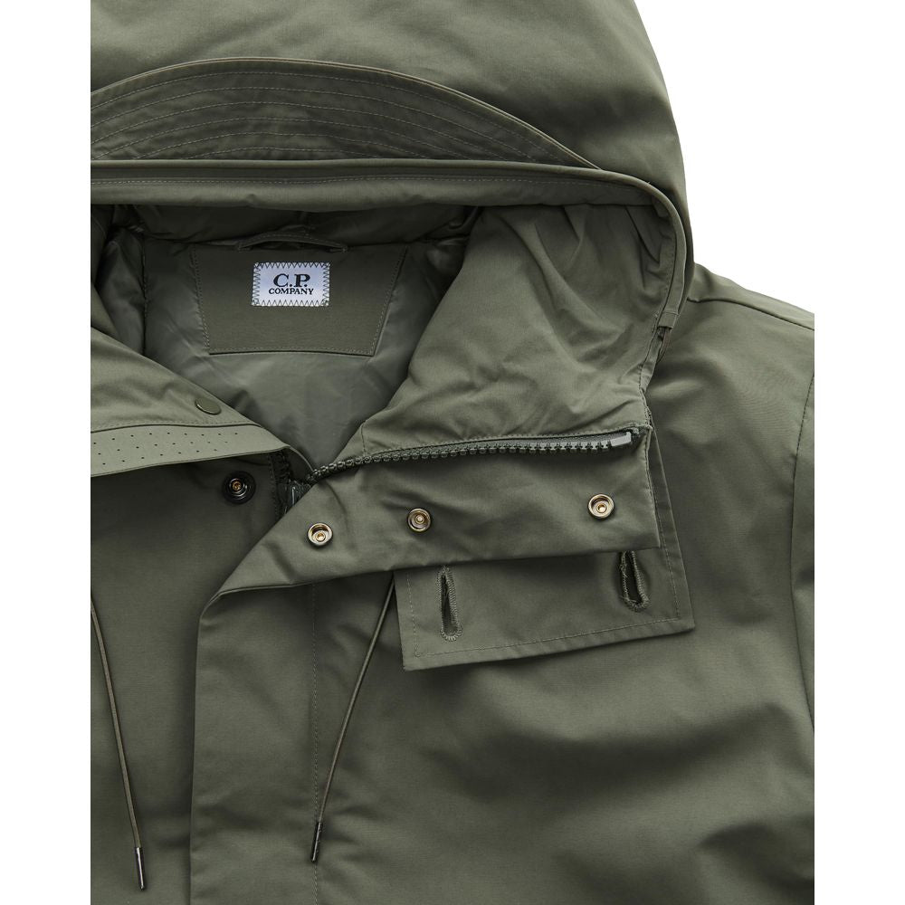 Front view with bag zipped and handles upright.