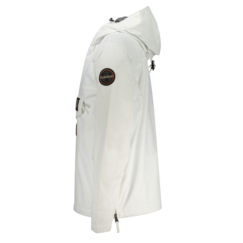 Front view with bag zipped and handles upright.