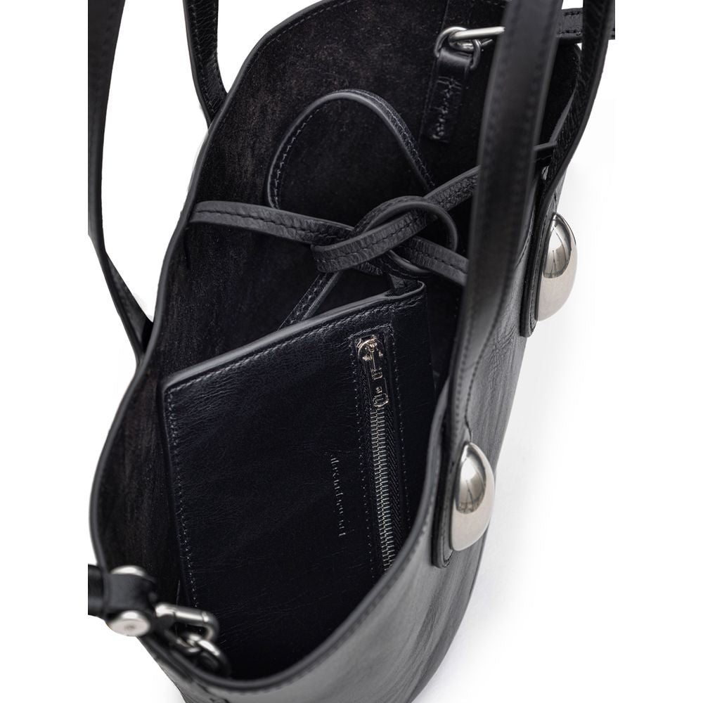 Front view with bag zipped and handles upright.
