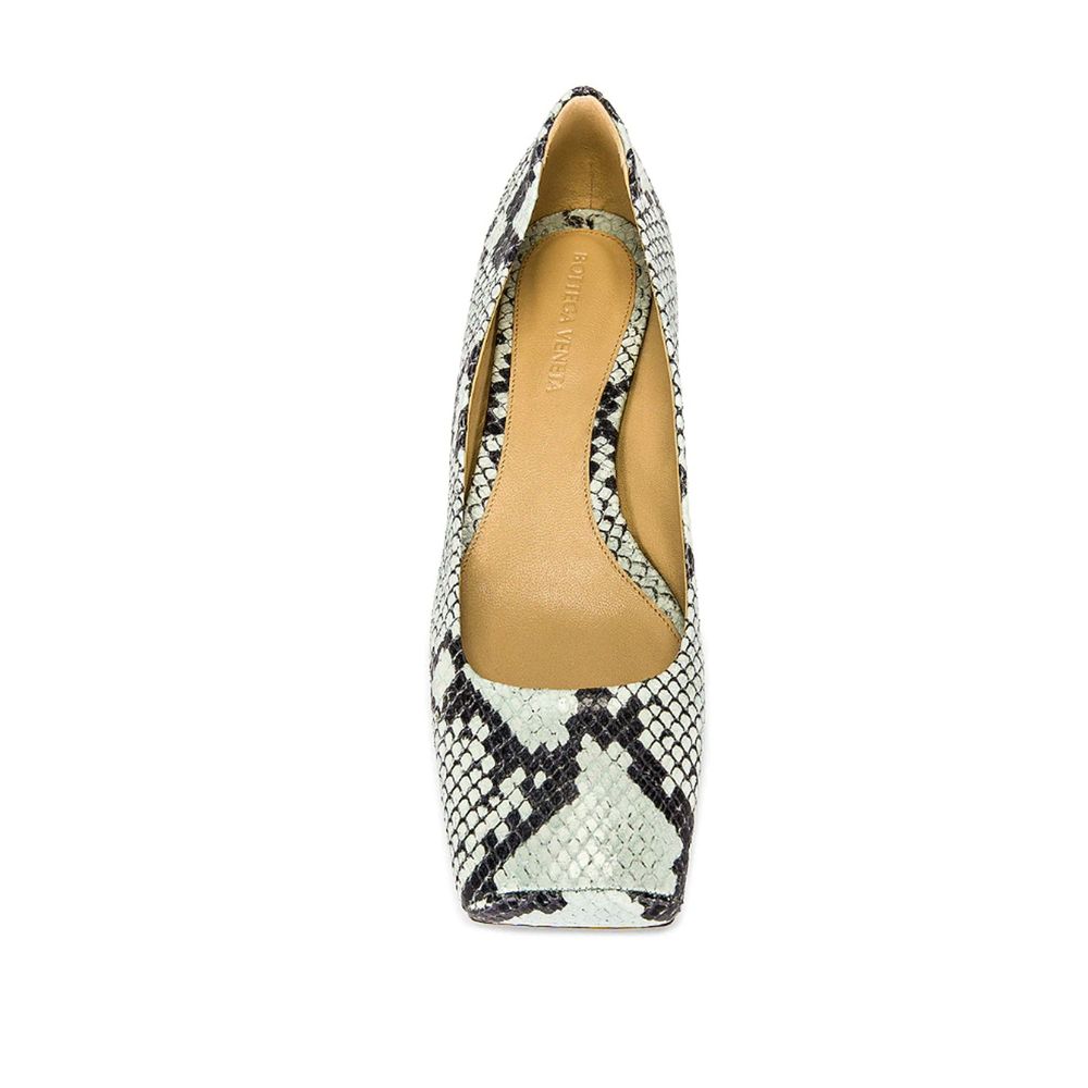 Bottega Veneta Green Calfskin Ballet Flats