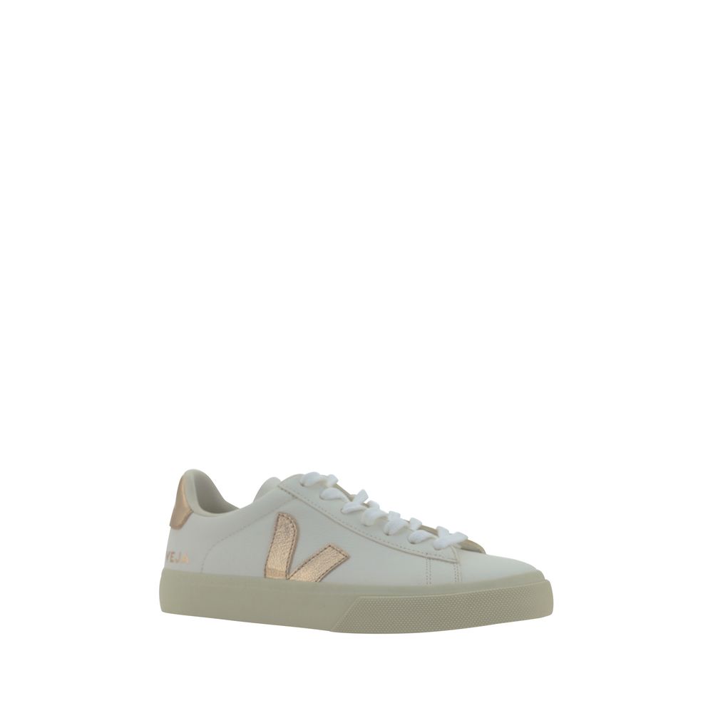 Veja White Calf Leather Bos Taurus Low Top Sneakers with contrasting panels and logo applique, AW25 collection, side view.