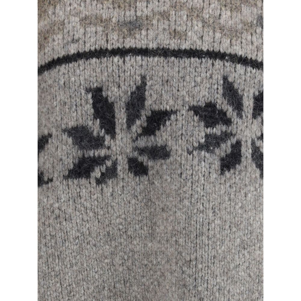 Close-up of Magliano Gray Alpaca Vicugna Pacos Sweatshirt showcasing knitted Norwegian pattern.