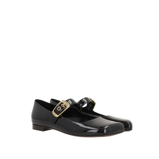 Chloé Chloè Mary-Jane Polly Ballerina Flats in black patent leather with gold buckle, made in Italy, women's fashion shoes.