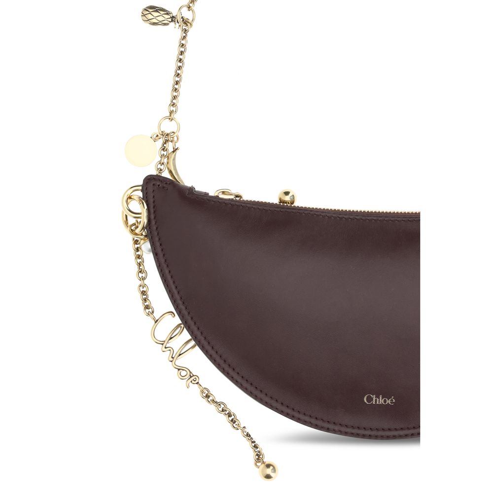 Chloé Icons Shoulder Bag with detachable metal chain and logo details, showcasing elegant and versatile design.