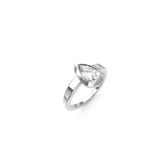 Silver ring with a teardrop-shaped crystal from GUESS JEWELS JEWELRY Mod. JUBR05248JWRH56 collection.