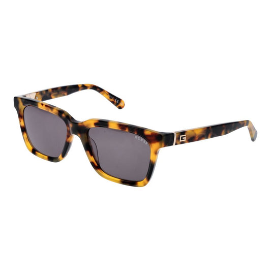 Guess Brown Women Sunglass, rectangle style with gradient lenses, full-rim plastic frame in brown, UVA & UVB protection.