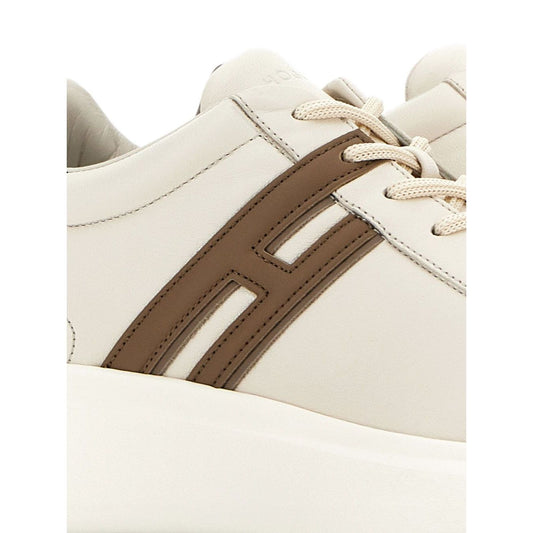Hogan Pre Sneakers Hogan H580, light beige leather with appliqué logo, front lace-up, chunky rubber sole, contrasting heel counter.