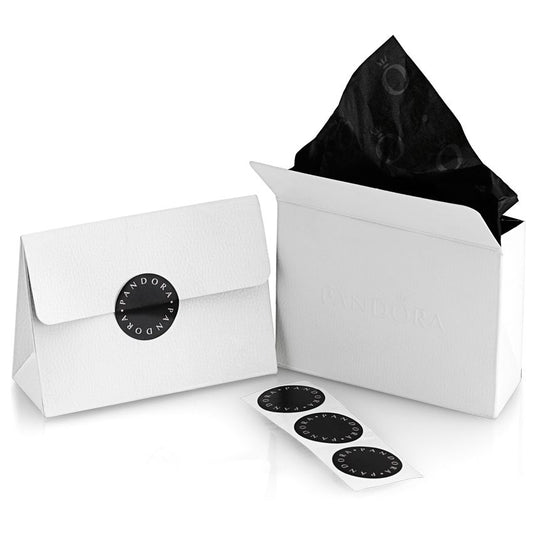 Official packaging for PANDORA Mod. 190980-52 with branded envelopes and stickers.