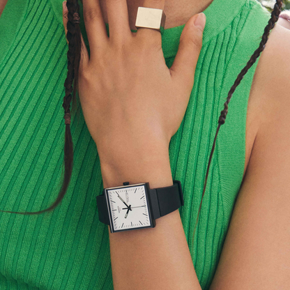 SWATCH WATCHES Mod. SO34B700