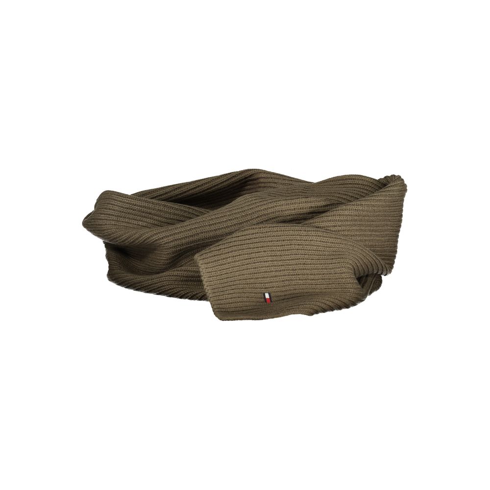 Tommy Hilfiger Green Cotton Scarf with logo embroidery, 26x170cm, stylish and comfortable accessory.